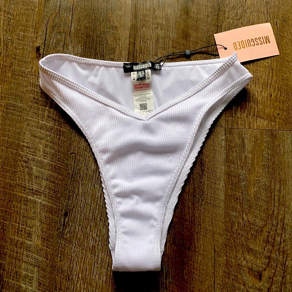 MISSGUIDED White Swimsuit Bottom